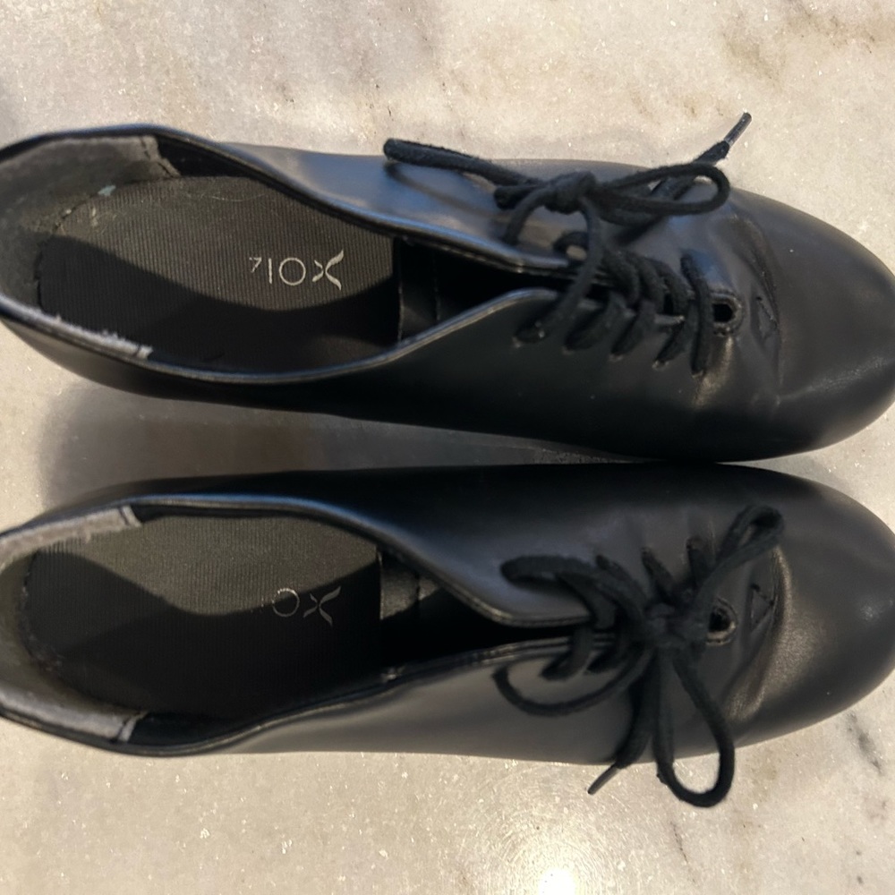 Capezio tap shoes